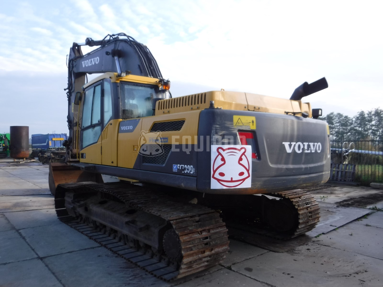 Volvo EC300DL  - - Used Tracked Excavator
