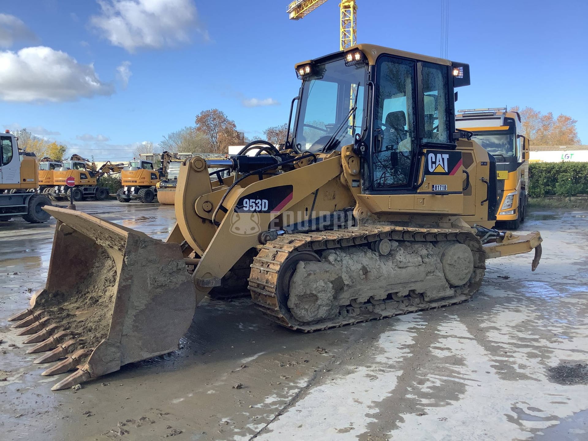 Caterpillar 953D  - - Used Tracked Loader