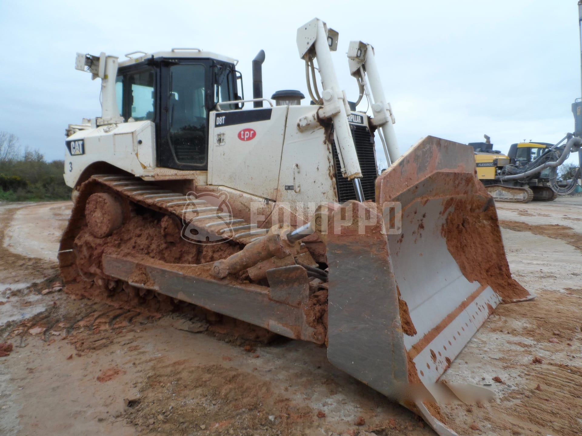 Caterpillar D8T  - - Used Placeholder Category