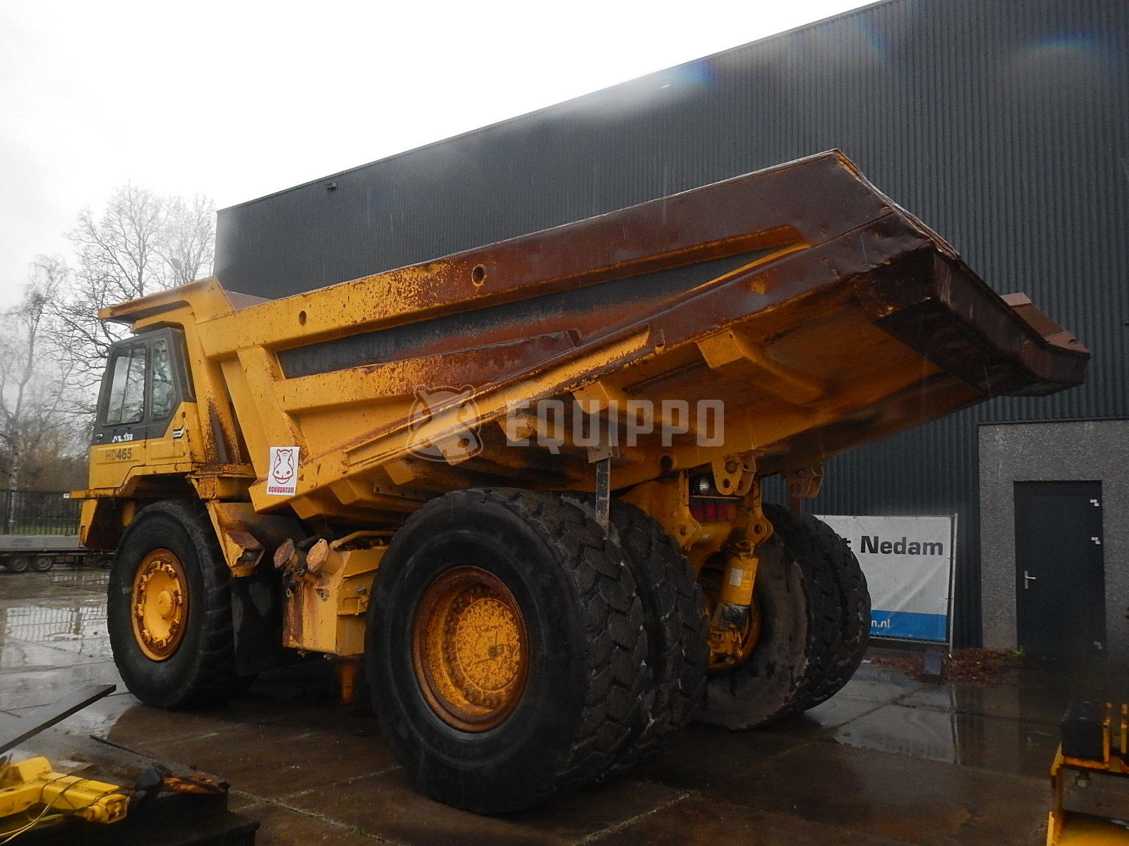 Komatsu HD465-5  - - Used Dump Truck