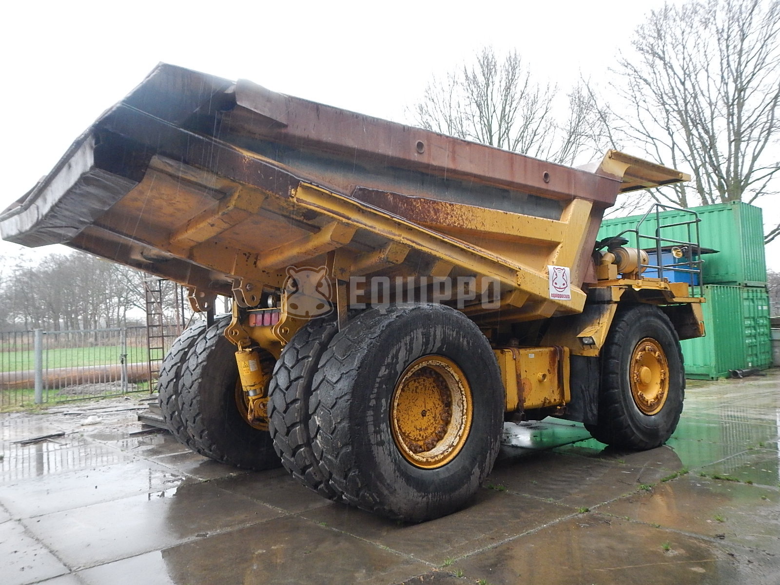 Komatsu HD465-5  - - Used Dump Truck