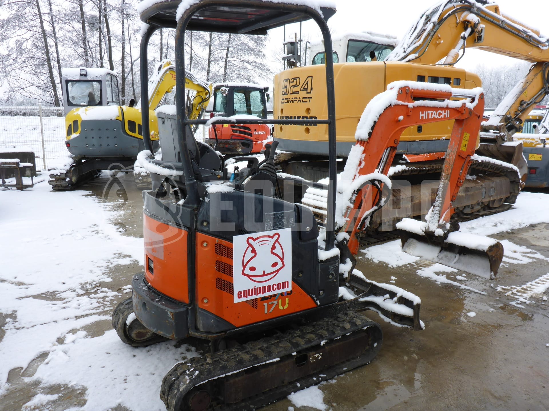 Hitachi ZX17U-2YLP  - - Used Mini Excavator  < 7t