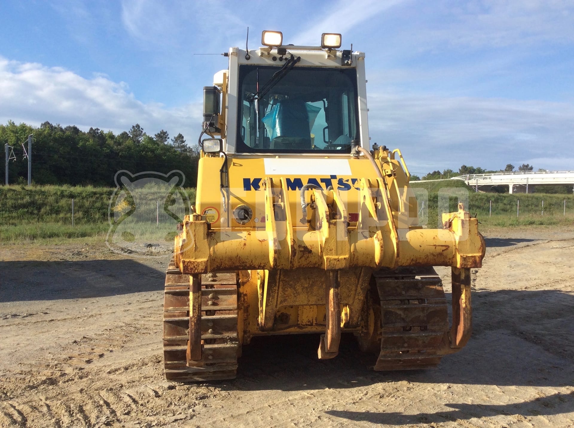 Komatsu D65EX-16  - - Bulldozer Usada