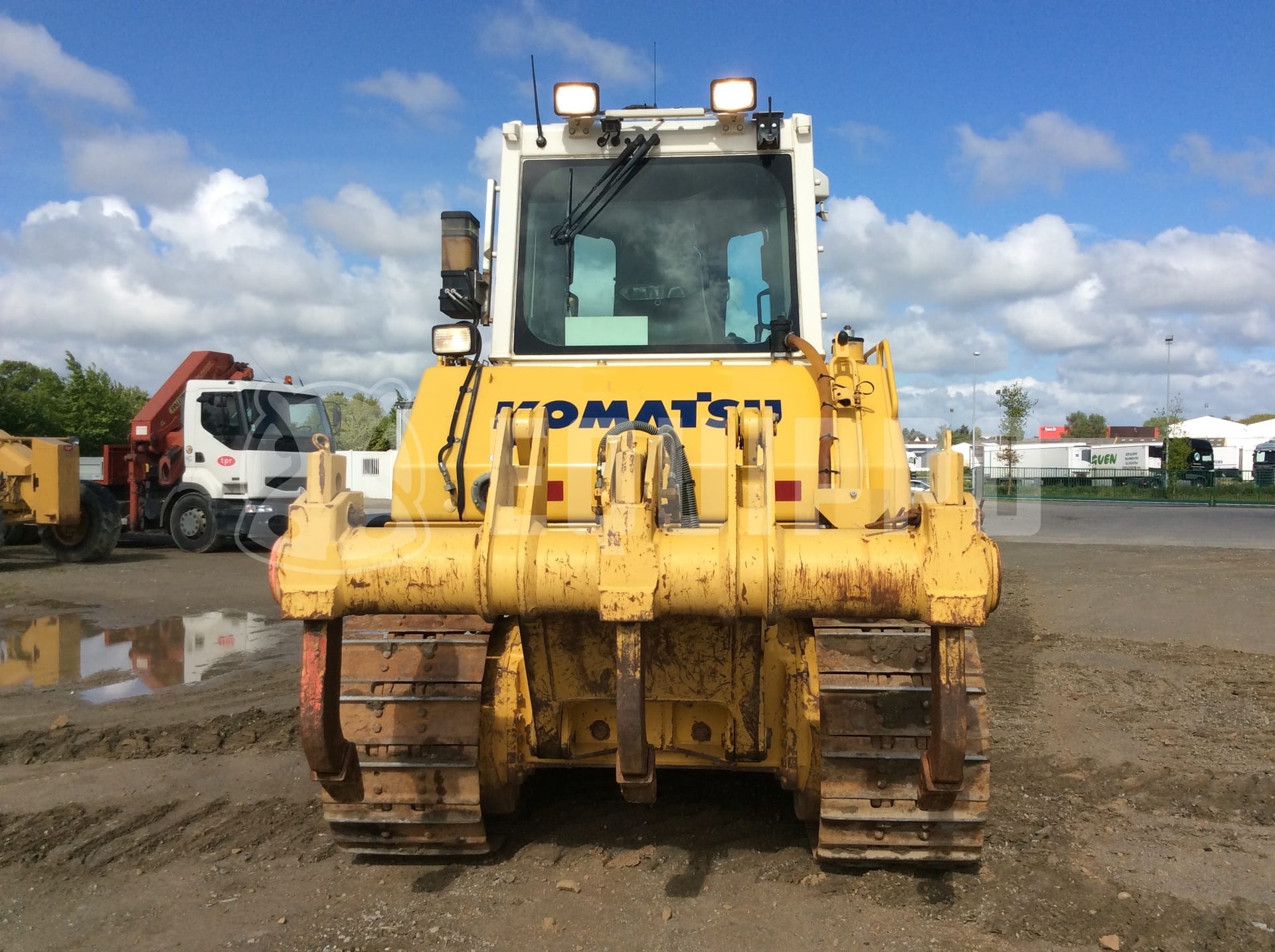 Komatsu D65EX-16  - - Used Dozer