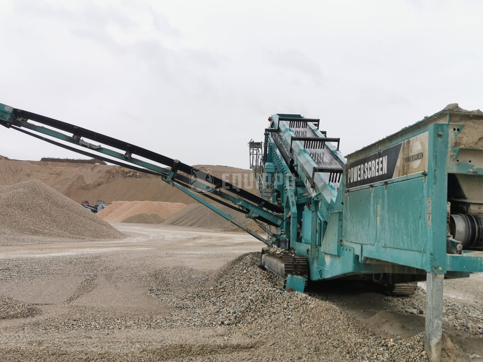 Powerscreen Chieftain 2100 Double Deck - - Gebrauchte Siebanlage