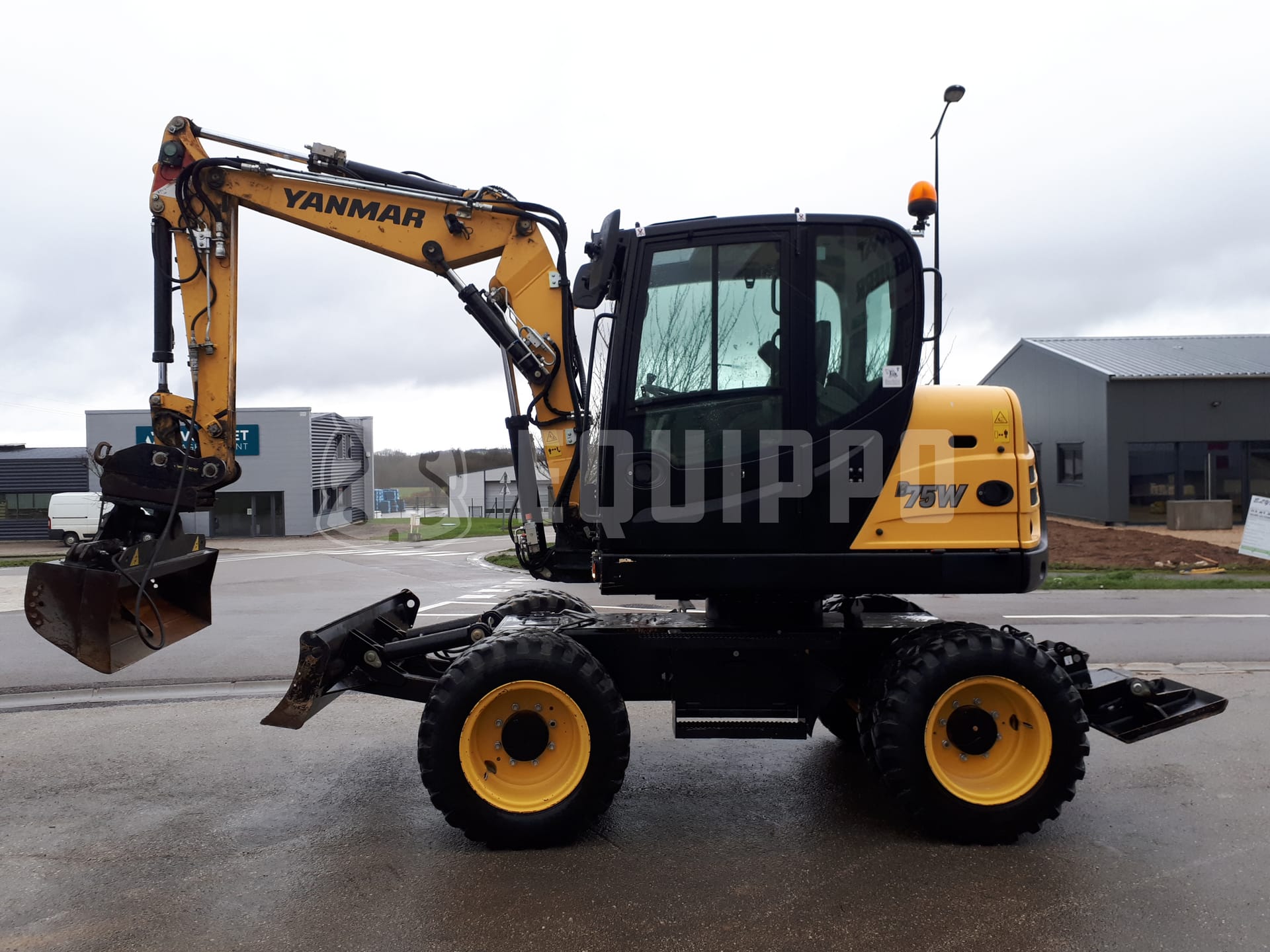 Yanmar B75W - - Used Wheeled Excavator