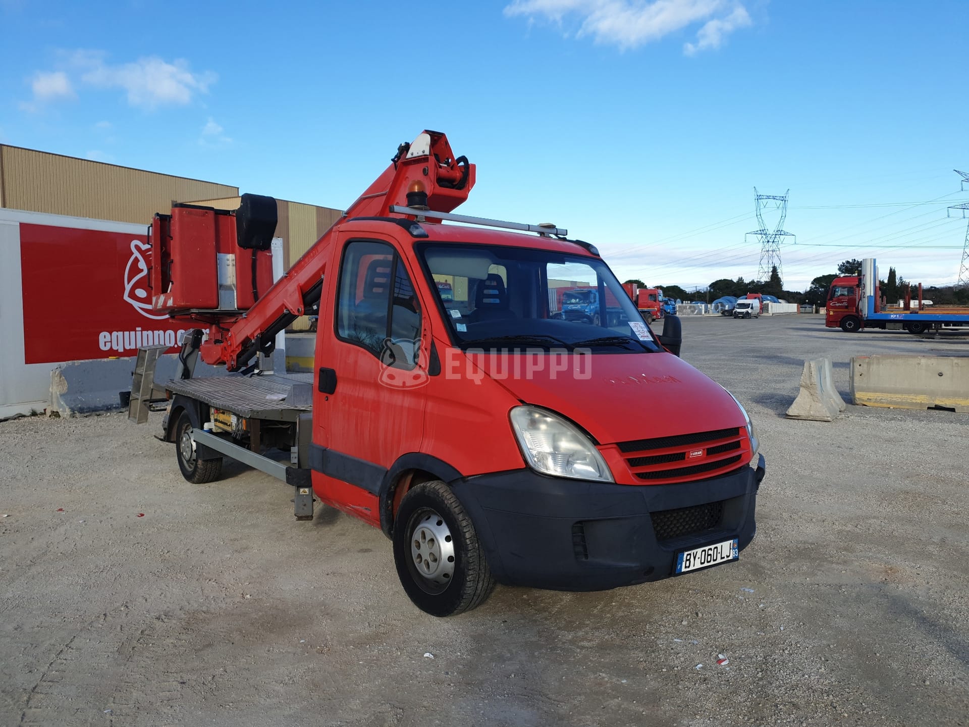 Iveco - Isoli 35S11 / VT48NE  - - Used Truck-Mounted Boom Lift
