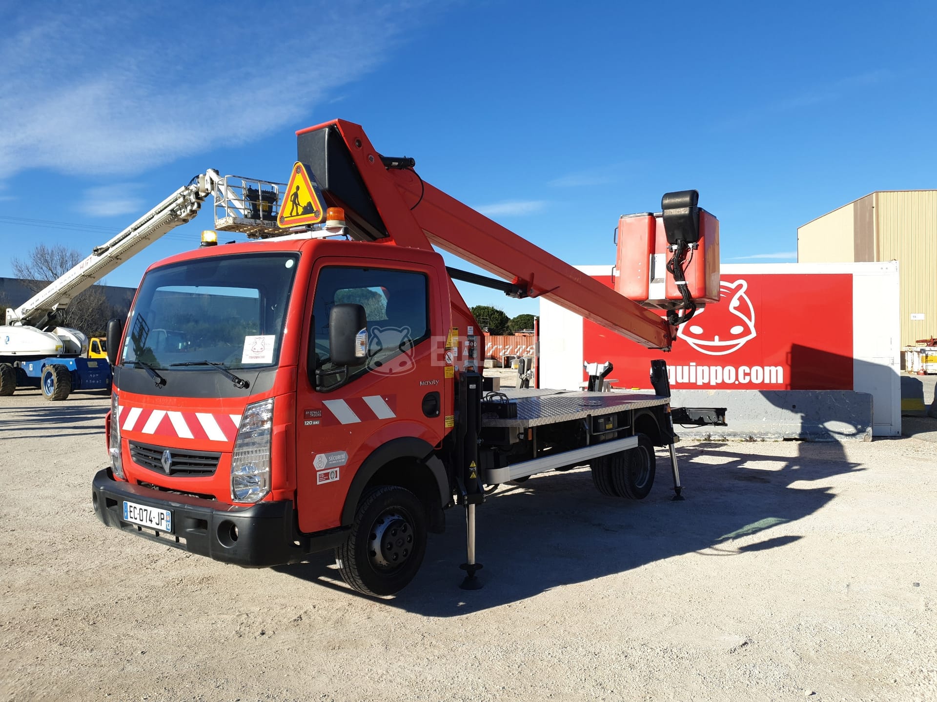 Isoli VT60NE - Renault Maxity  - - Used Truck-Mounted Boom Lift