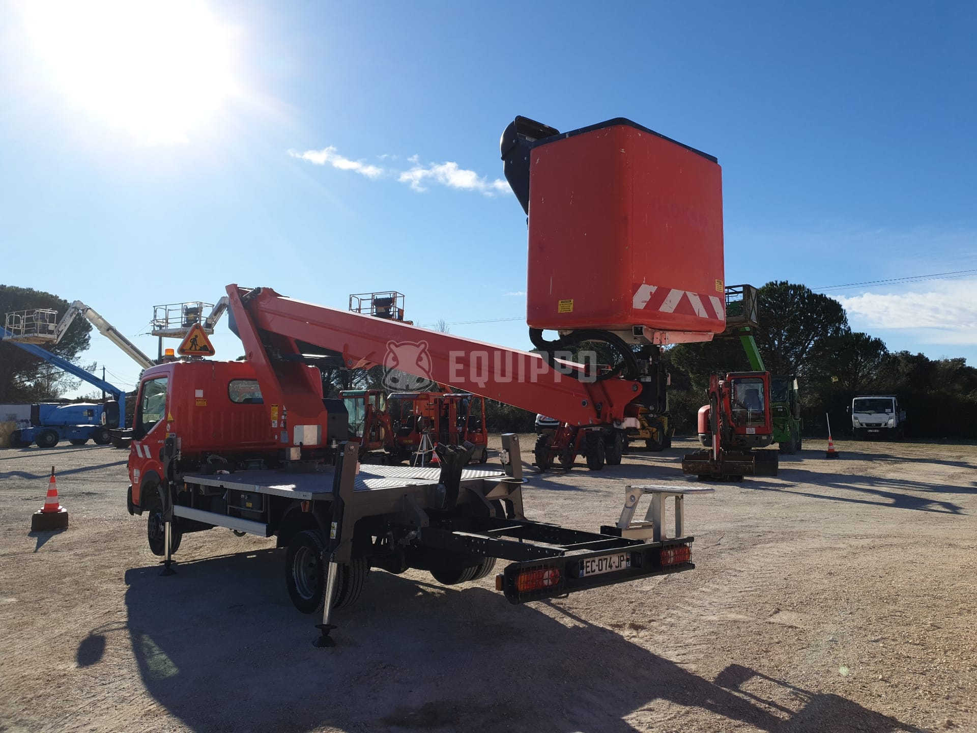 Isoli VT60NE - Renault Maxity  - - Used Truck-Mounted Boom Lift