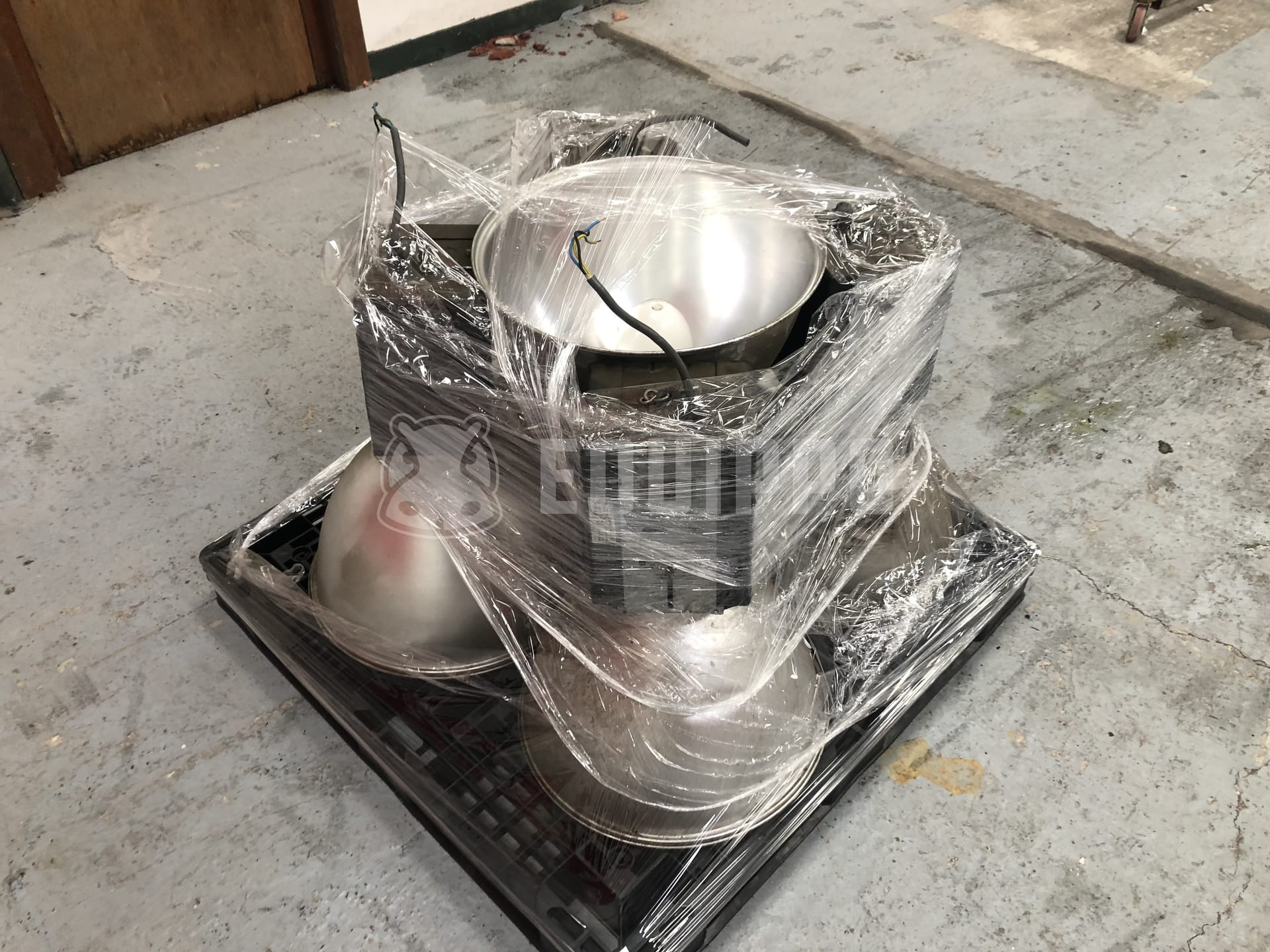 NORDEX lighting 5x POLAR IP 20  - - Used Small Equipment