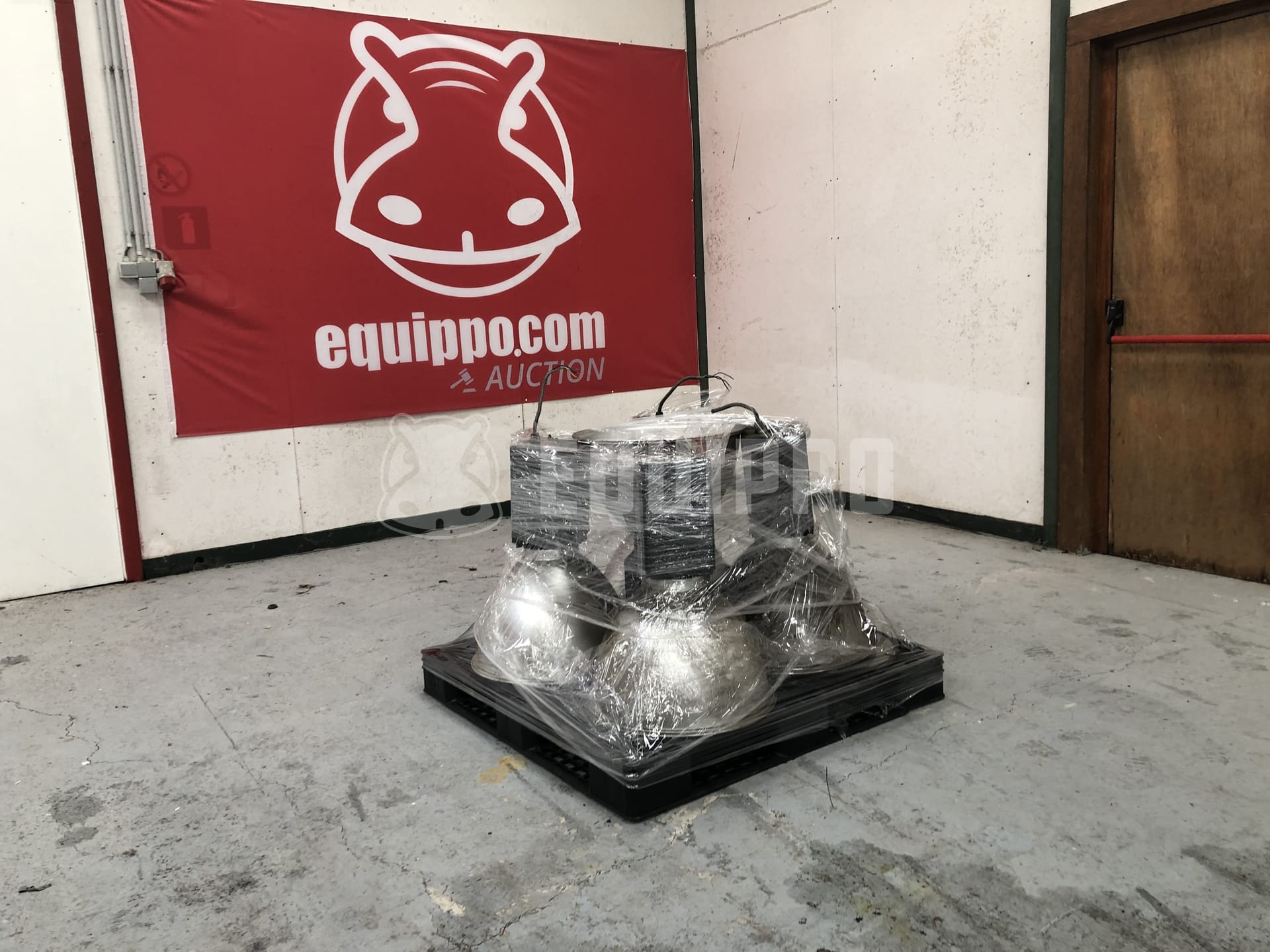 NORDEX lighting 5x POLAR IP 20  - - Used Small Equipment