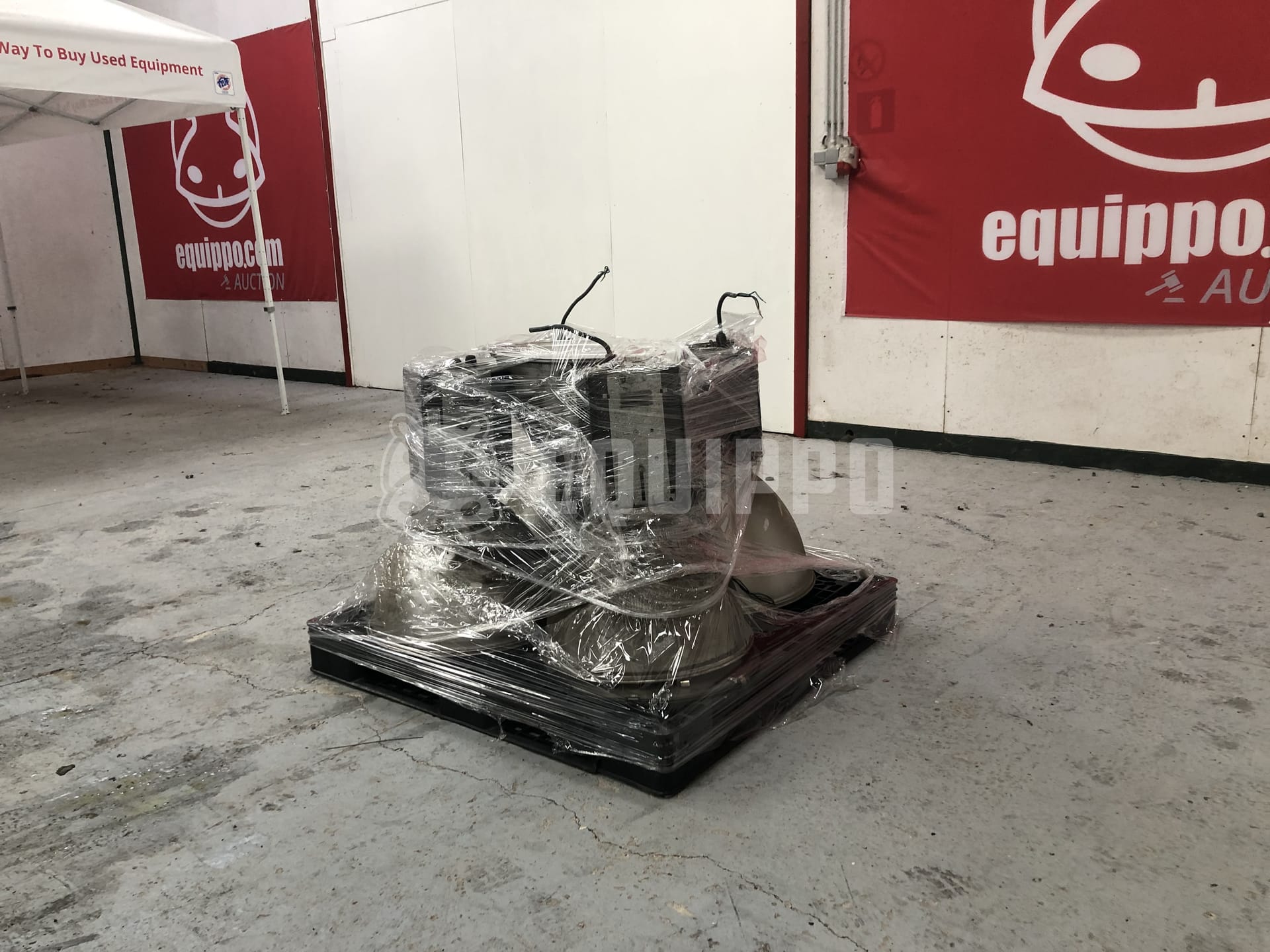 NORDEX lighting 5x POLAR IP 20  - - Used Small Equipment
