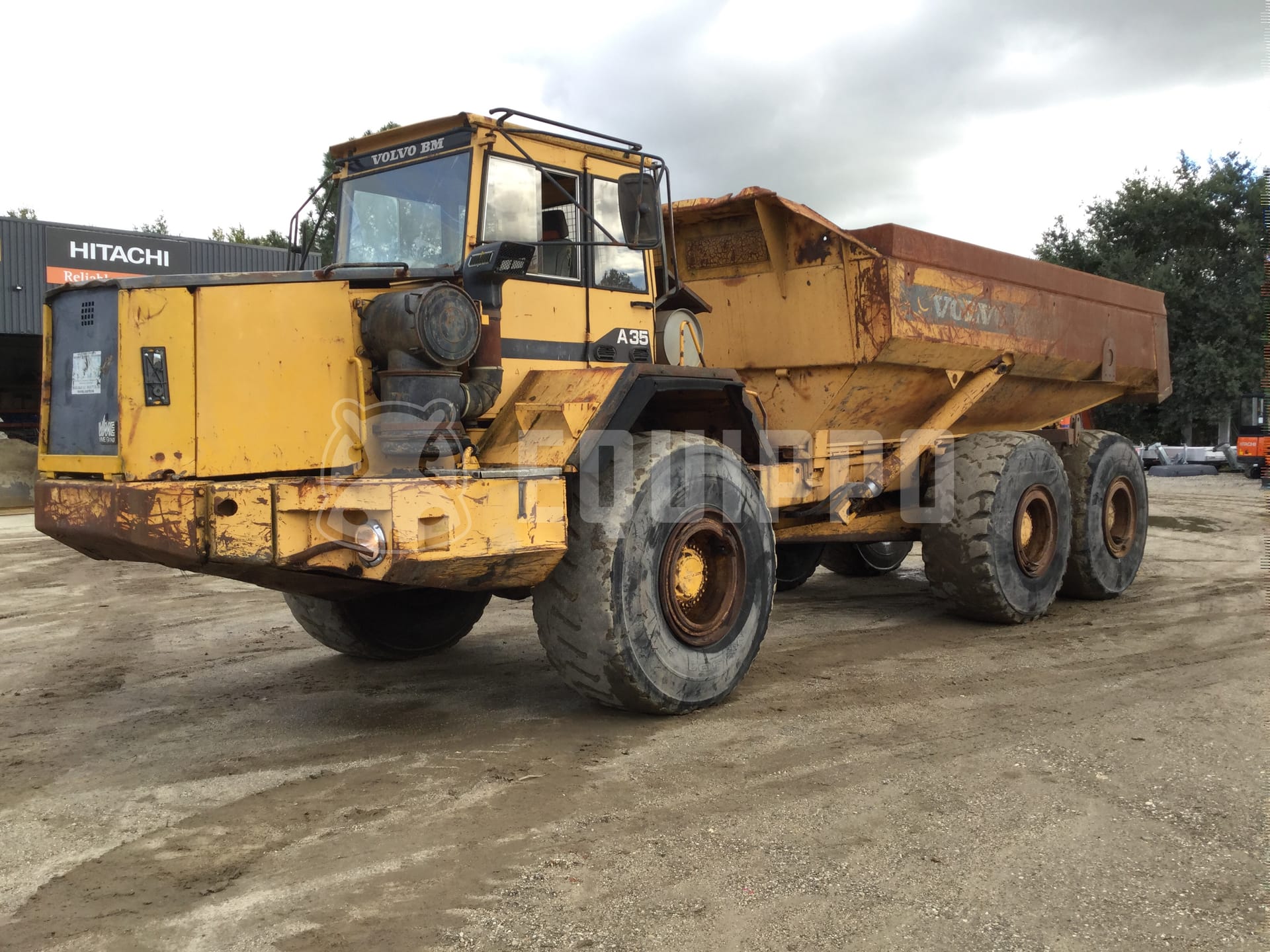 Volvo A35  - - Used Dump Truck
