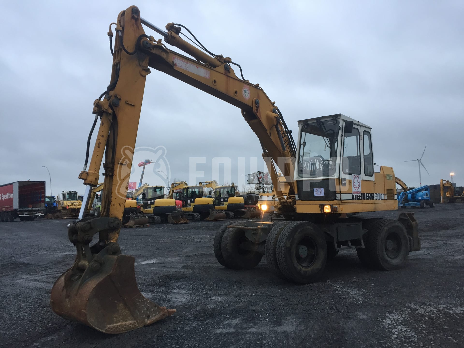 Liebherr A900B  - - Used Wheeled Excavator