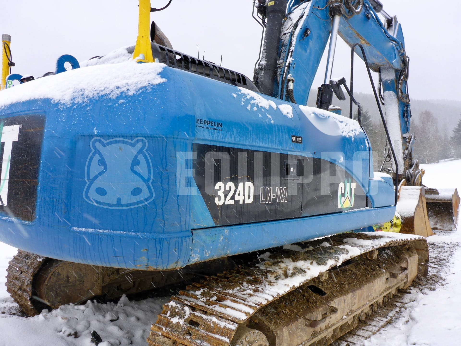 Caterpillar 324D  - - Used Tracked Excavator