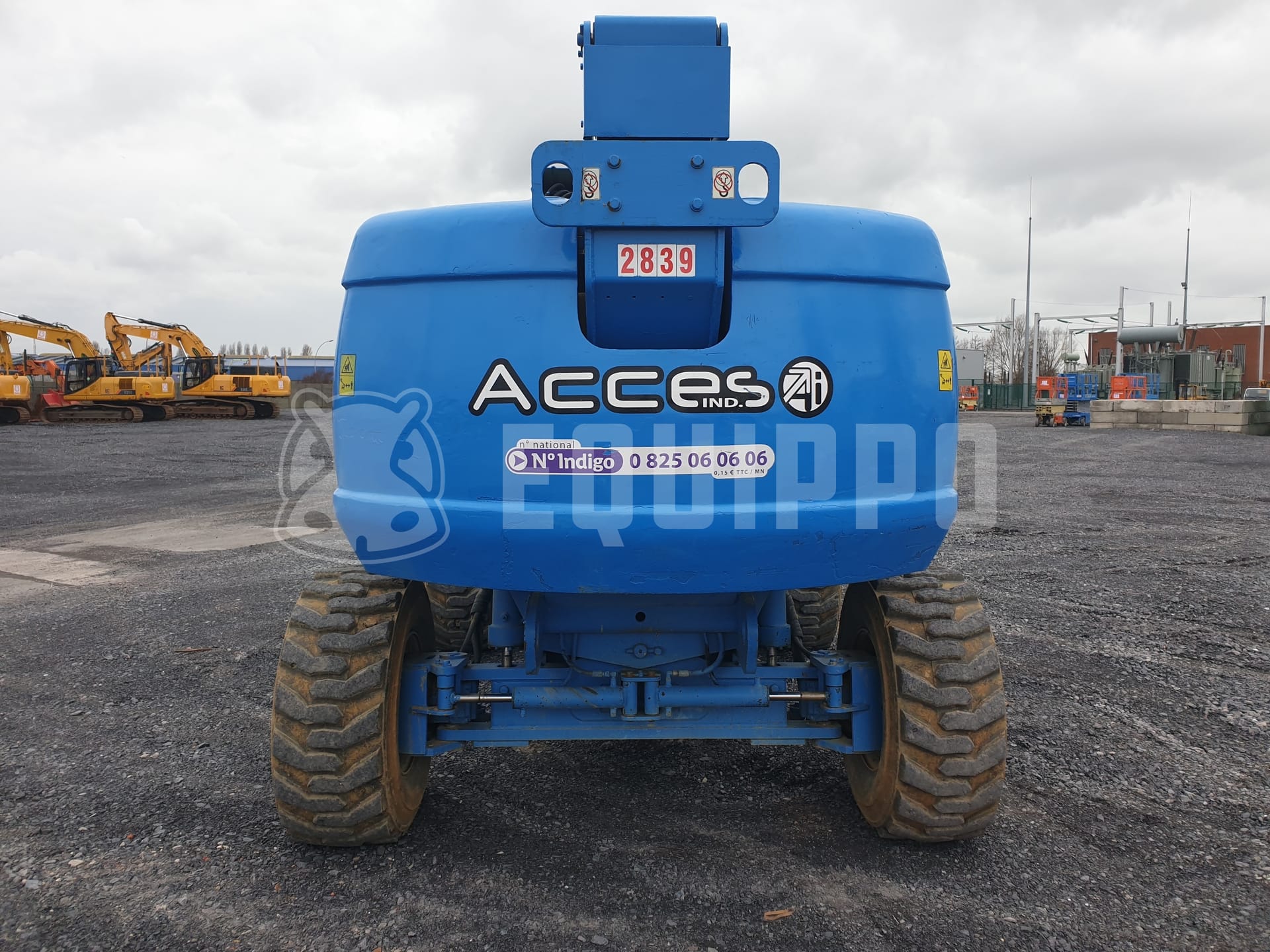 JLG 660 SJ  - - Used Aerial Platform