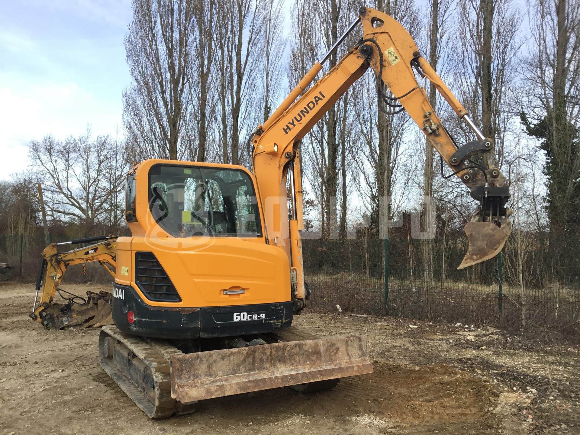 Hyundai ROBEX 60CR-9  - - Used Mini Excavator  < 7t