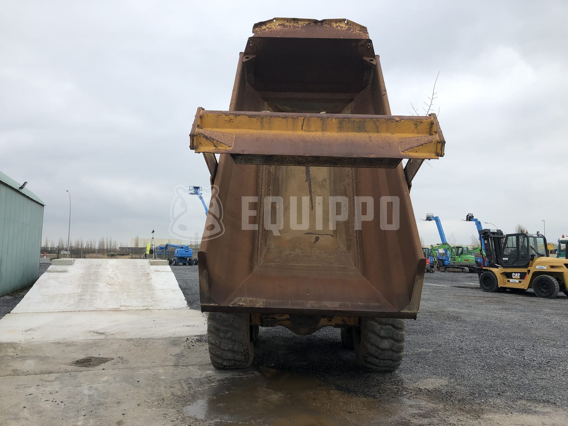 Volvo A25D  - - Used Articulated Dump Truck