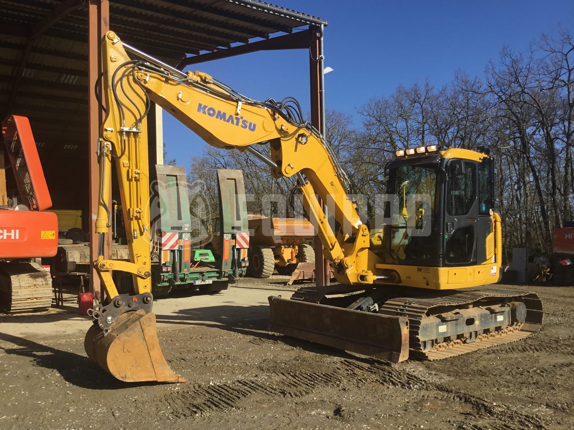 Komatsu PC118MR-8  - - Used Tracked Excavator
