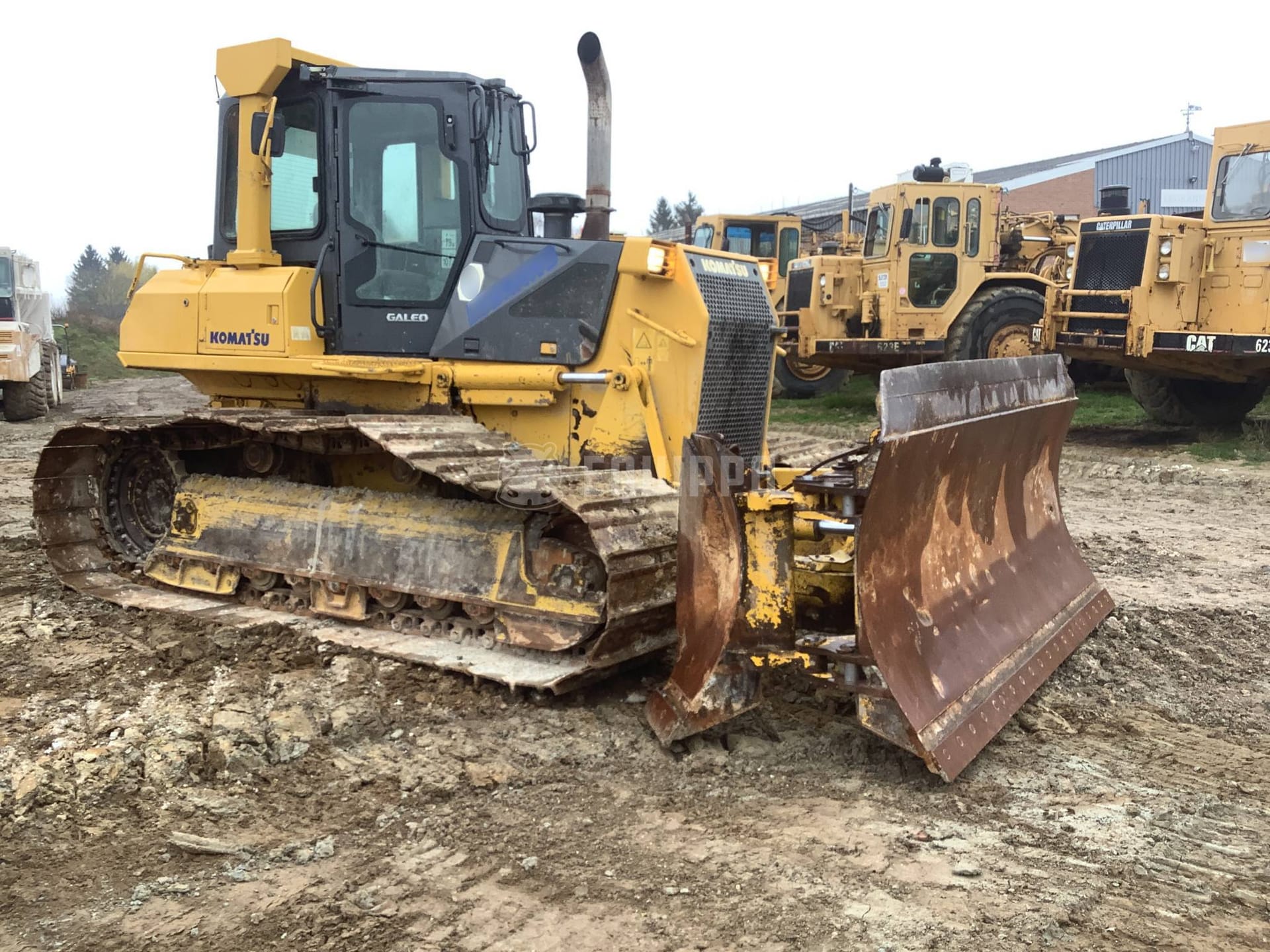 Komatsu D61PX-15E0  - - Used Tracked Dozer