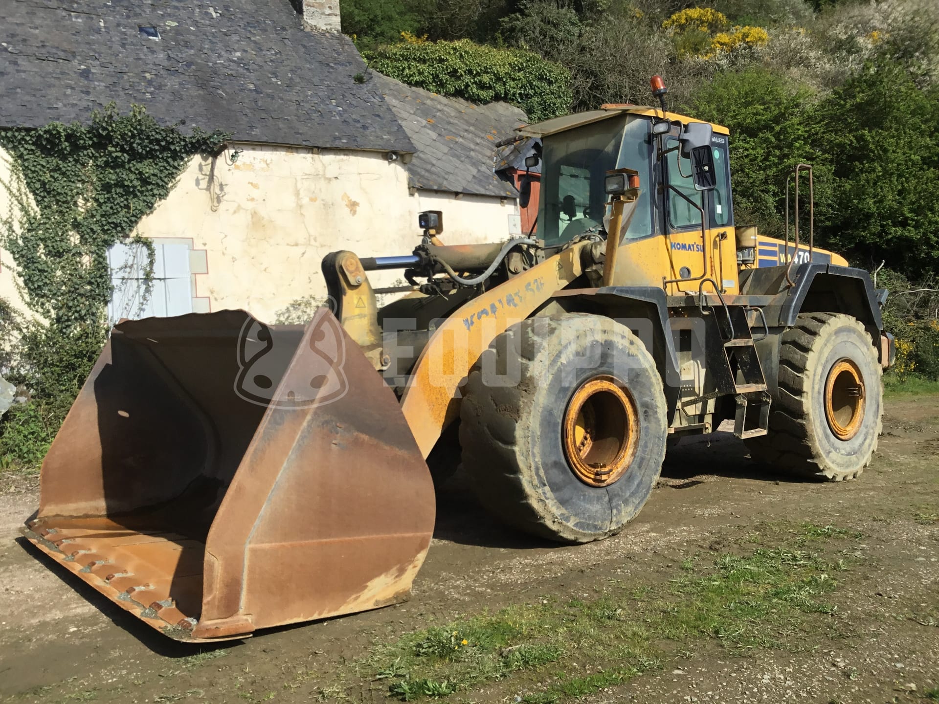 Komatsu WA470-5H  - - Used Wheel Loader