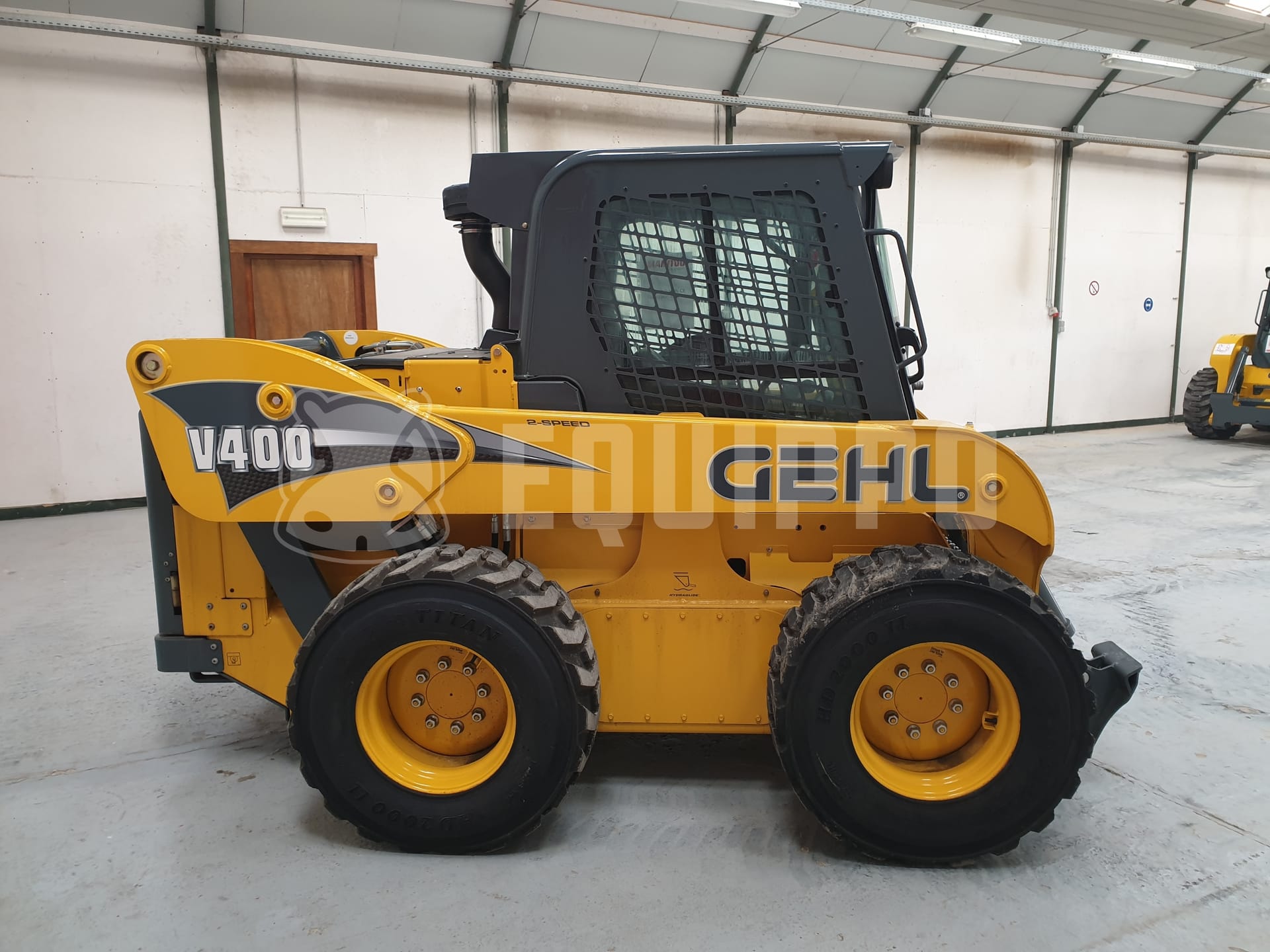 Gehl V400  - - Used Loader