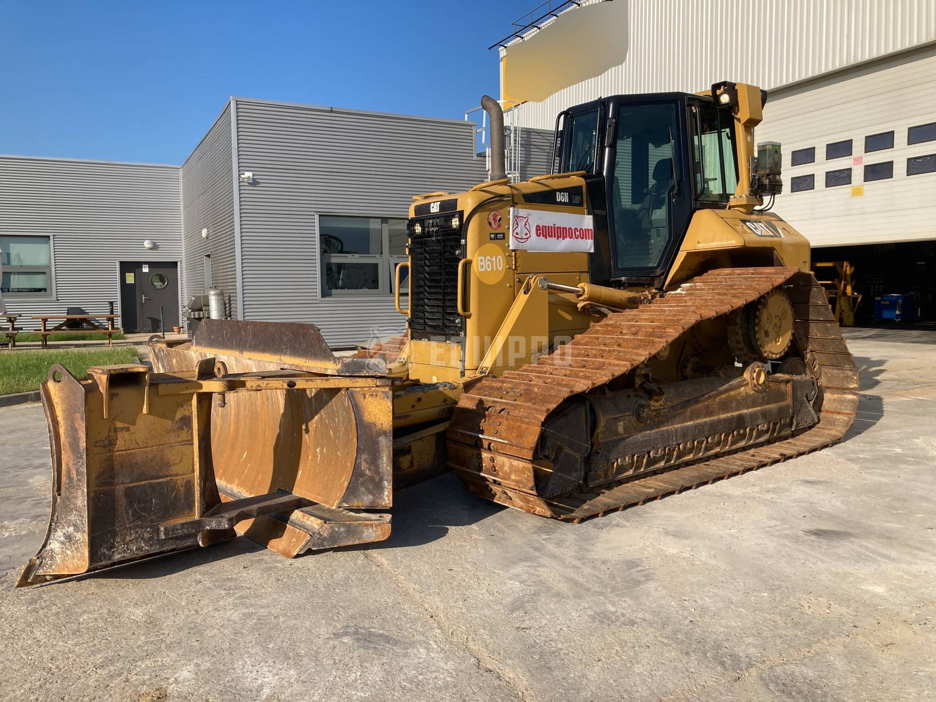 Caterpillar D6N LGP  - - Gebrauchte  Planierraupe