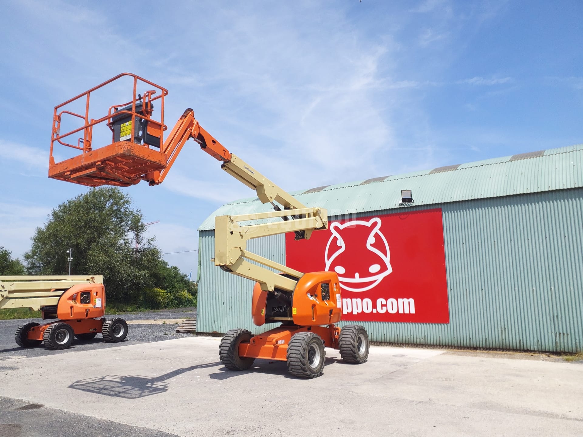 JLG 450AJ  - - Used Articulated Boom Lift