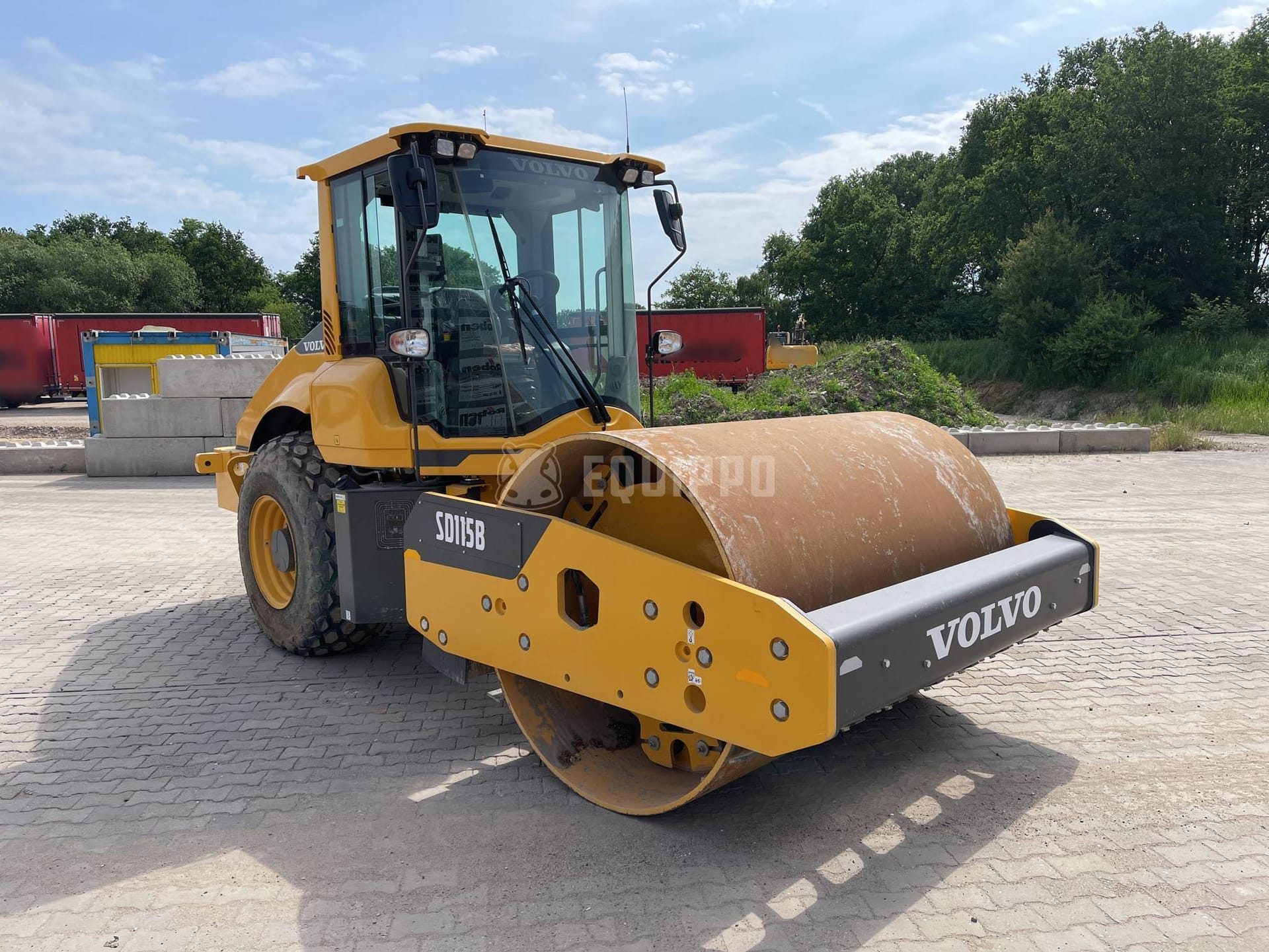 Volvo SD115B  - - Gebrauchte  Walzenzug 