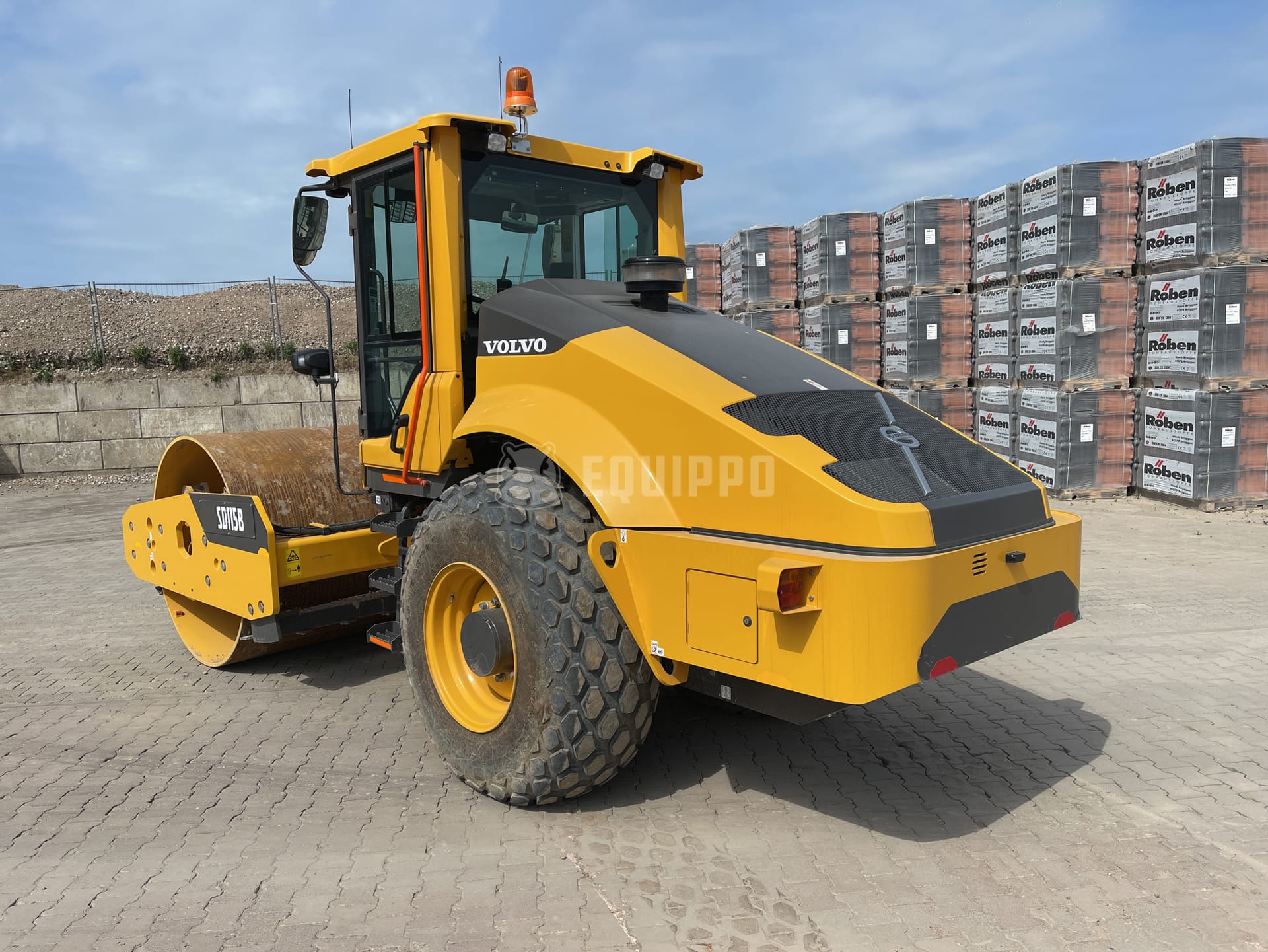 Volvo SD115B - - Gebrauchte Walzenzug