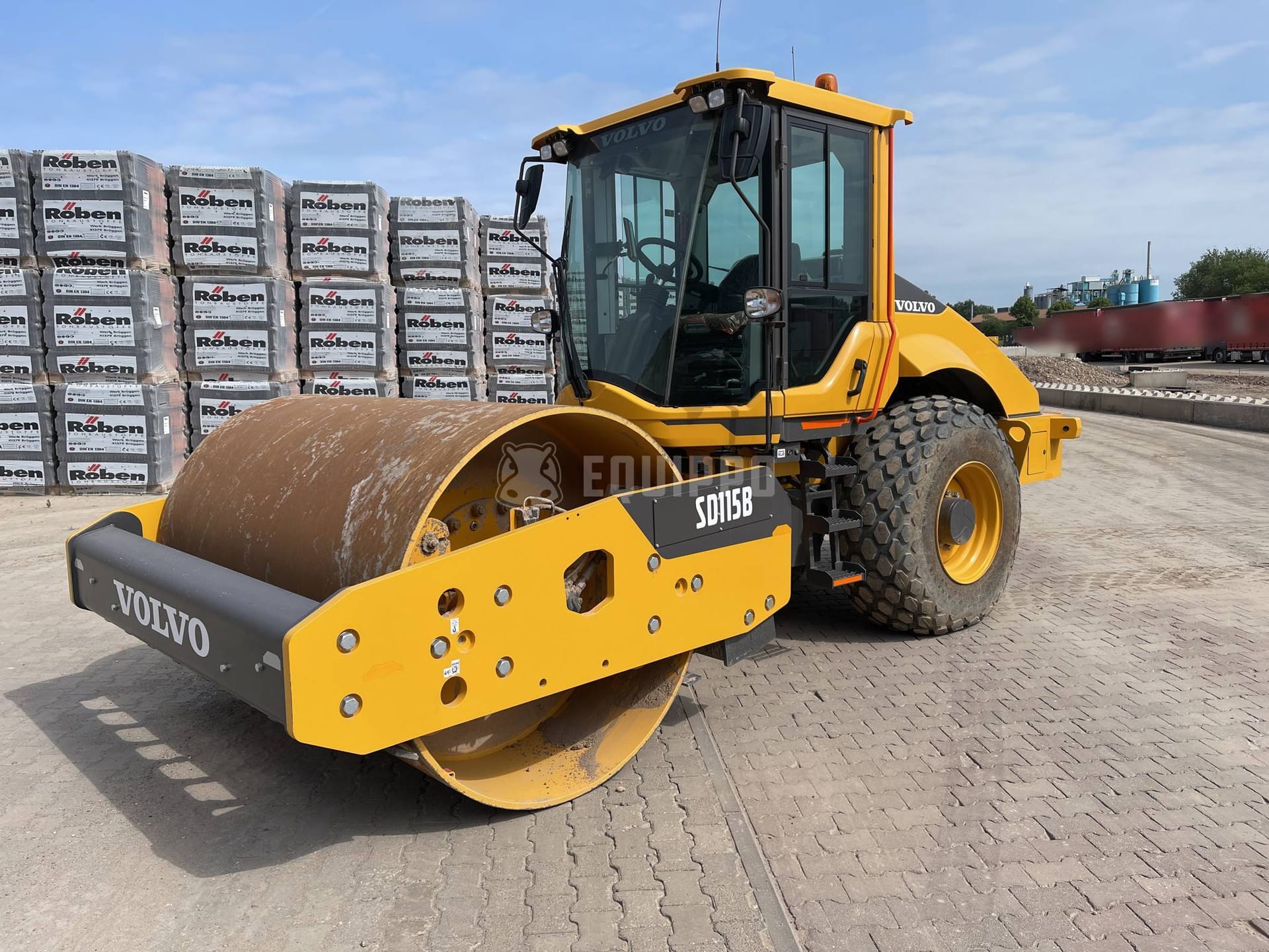 Volvo SD115B  - - Gebrauchte  Walzenzug 