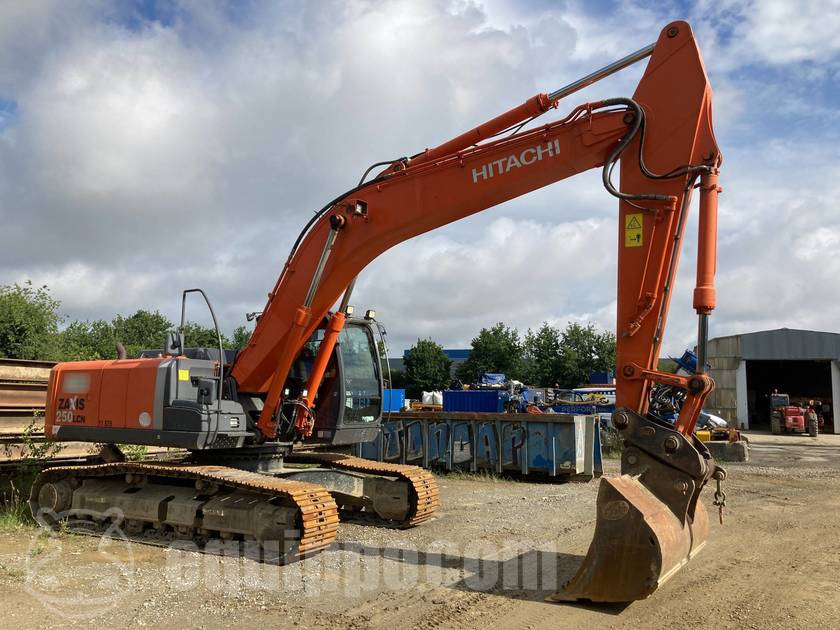 ZX890LC-7H Medium Excavators - Hitachi Construction