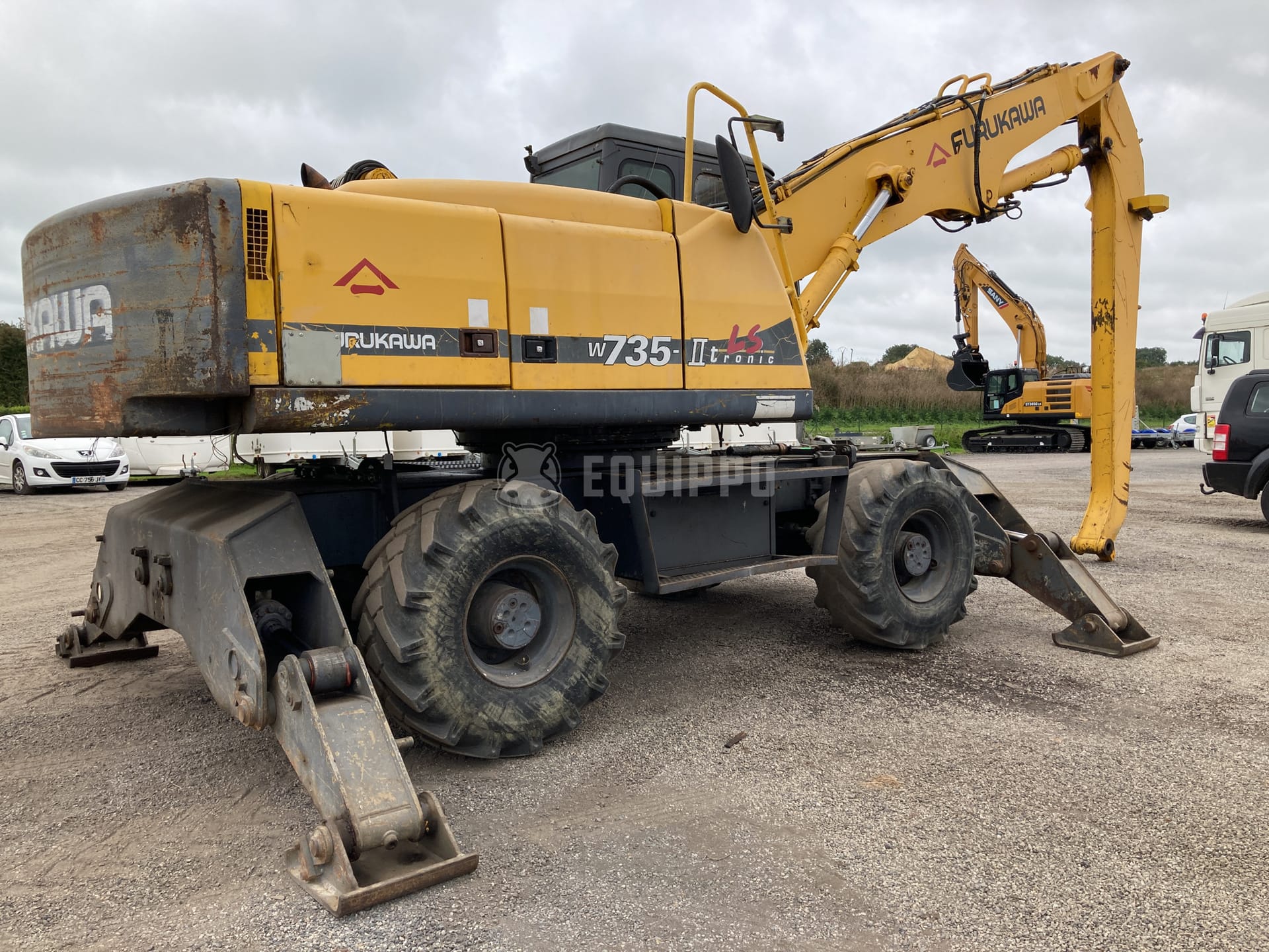 Furukawa W 735-II LS - - Gebrauchte Umschlagbagger