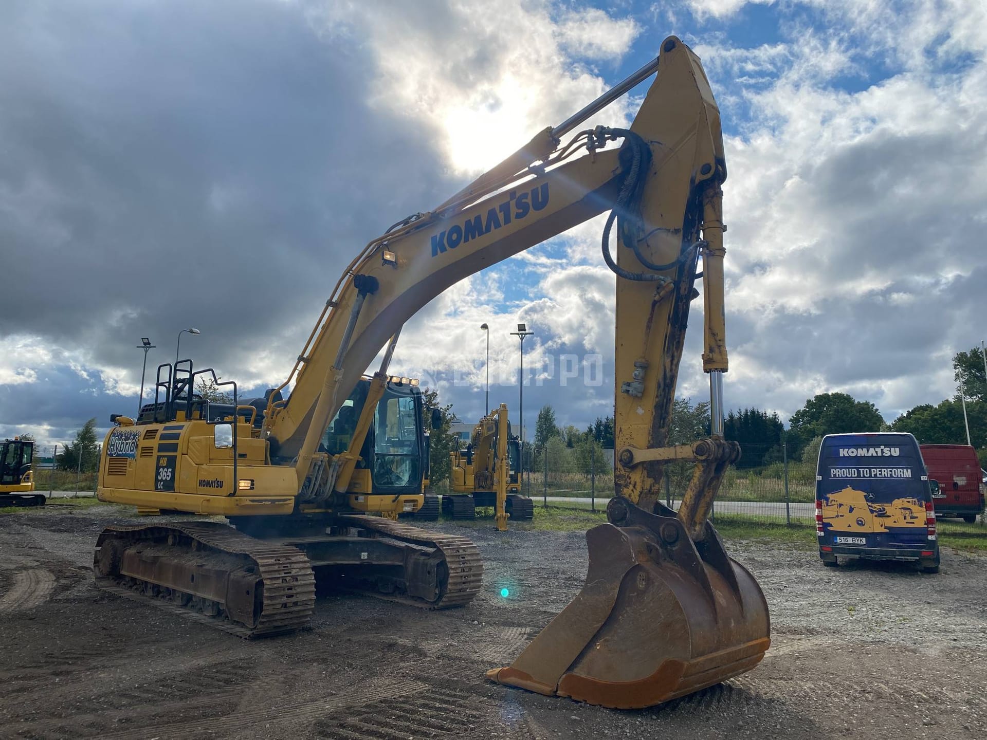 Komatsu HB365LC-3 - - Gebrauchte Kettenbagger