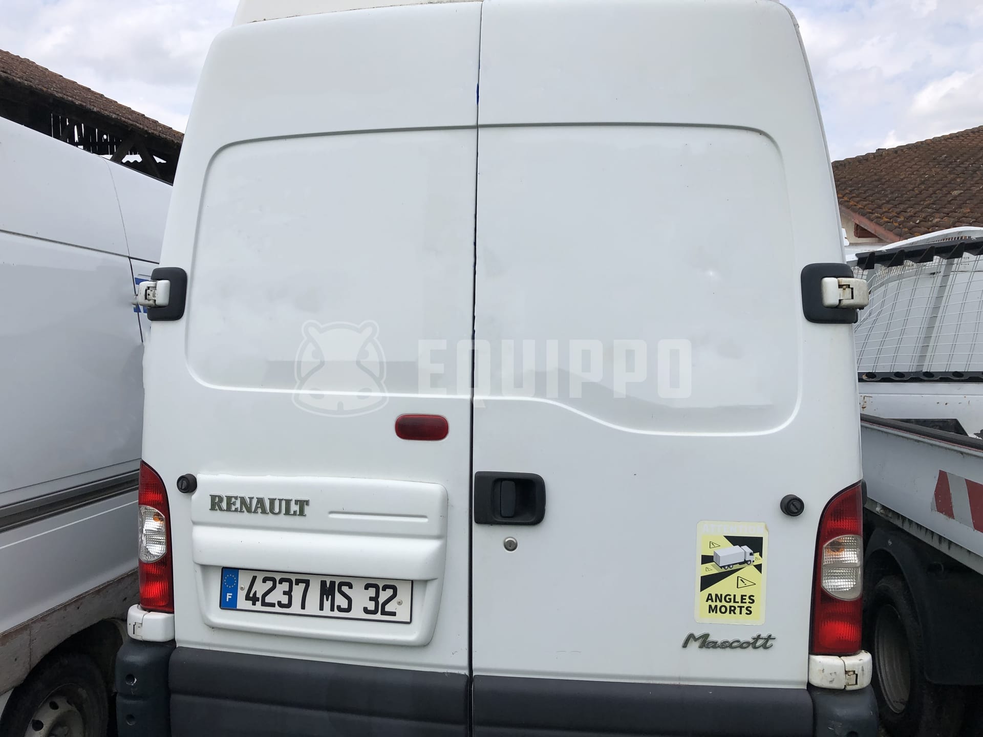Renault Mascot 160 - - Used Commercial Vehicle