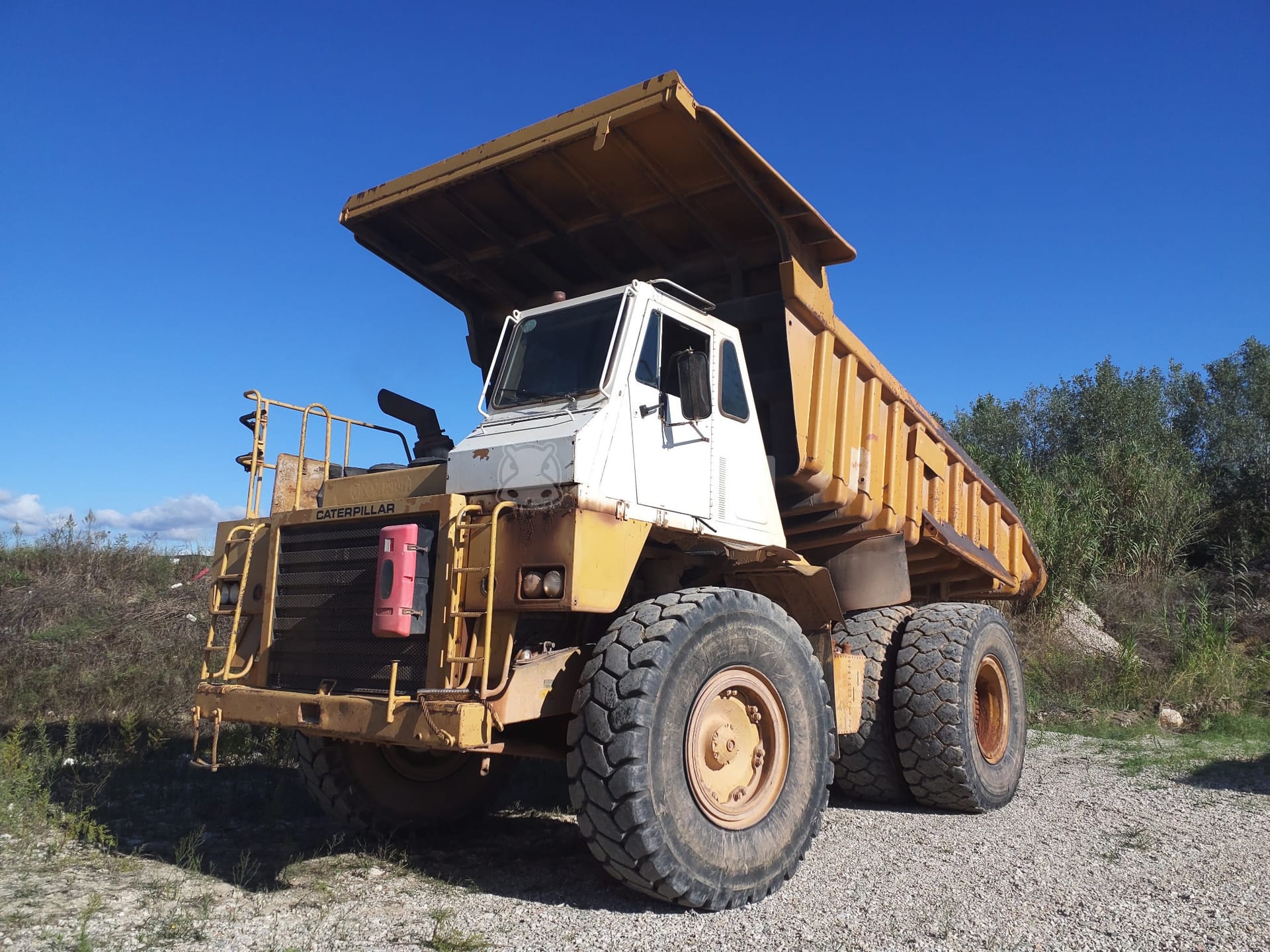 Caterpillar 773B - - Used Rigid Dump Truck