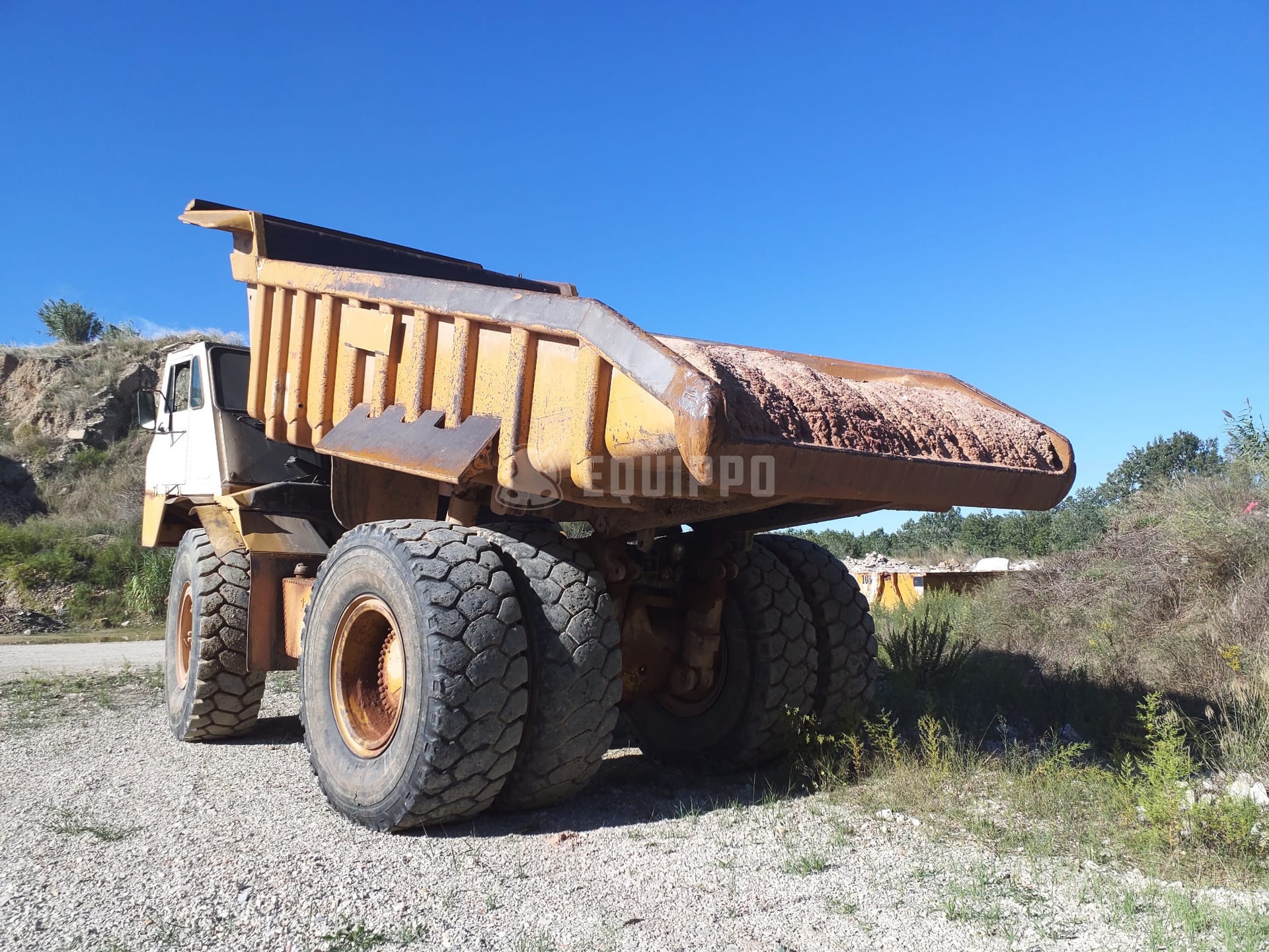 Caterpillar 773B - - Used Rigid Dump Truck