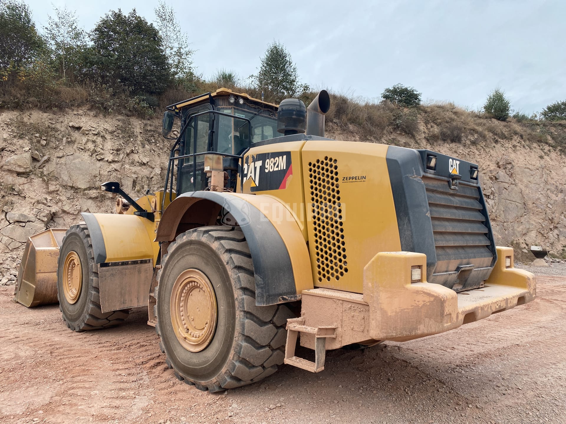 Caterpillar 982M - - Used Wheel Loader