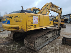 Komatsu PC200-6 - - Used Tracked Excavator