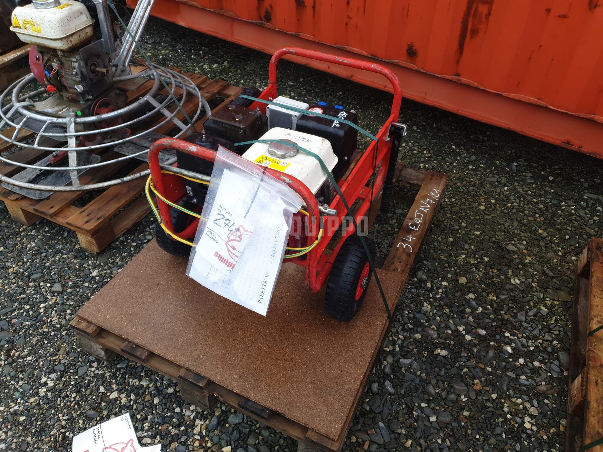 Pramac Generator E4000 (For parts only) - - Used Generator Set