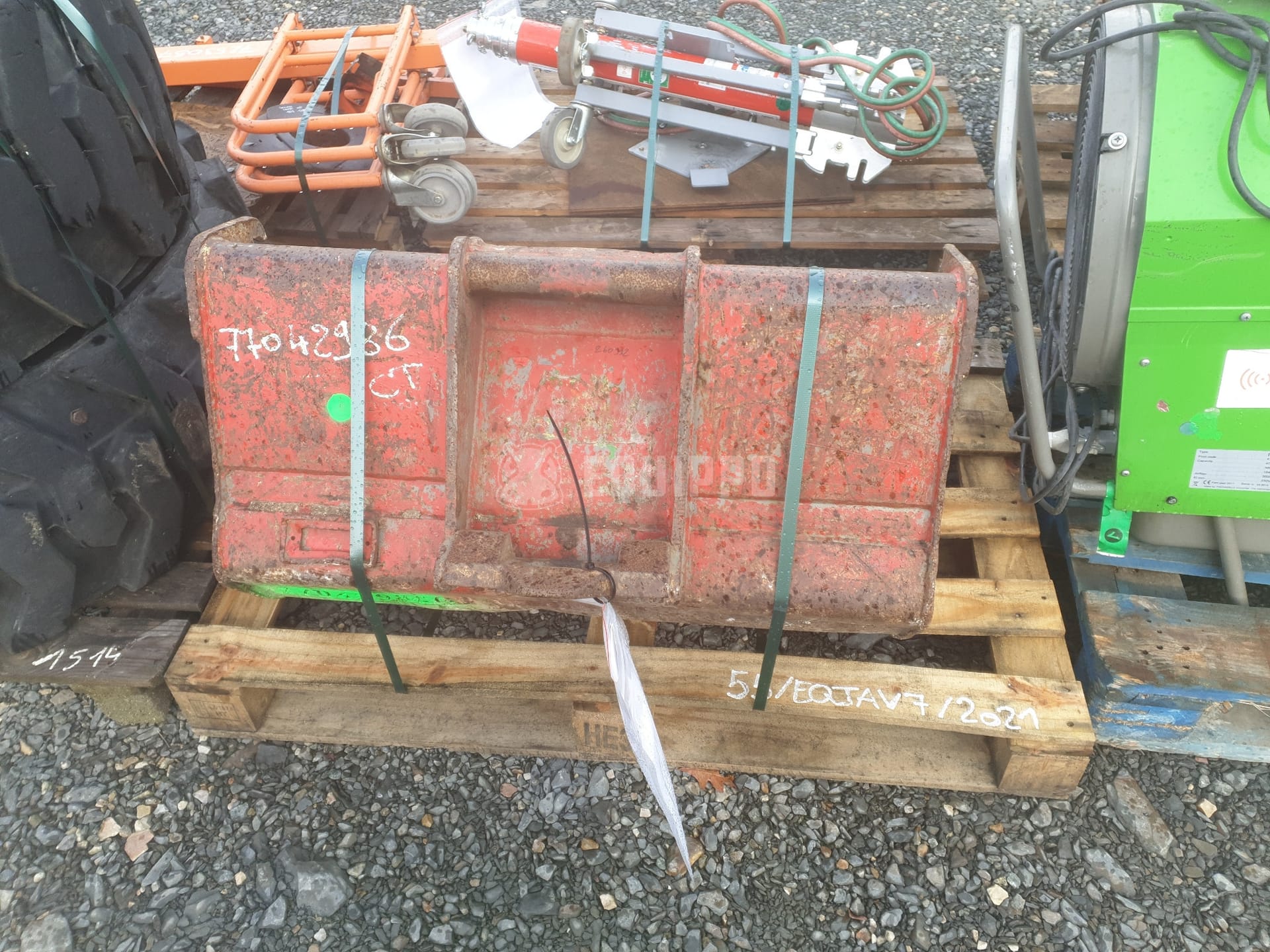 Arden Equipement Bucket 800mm RQA11-800-P3 - - Used Attachment - Other