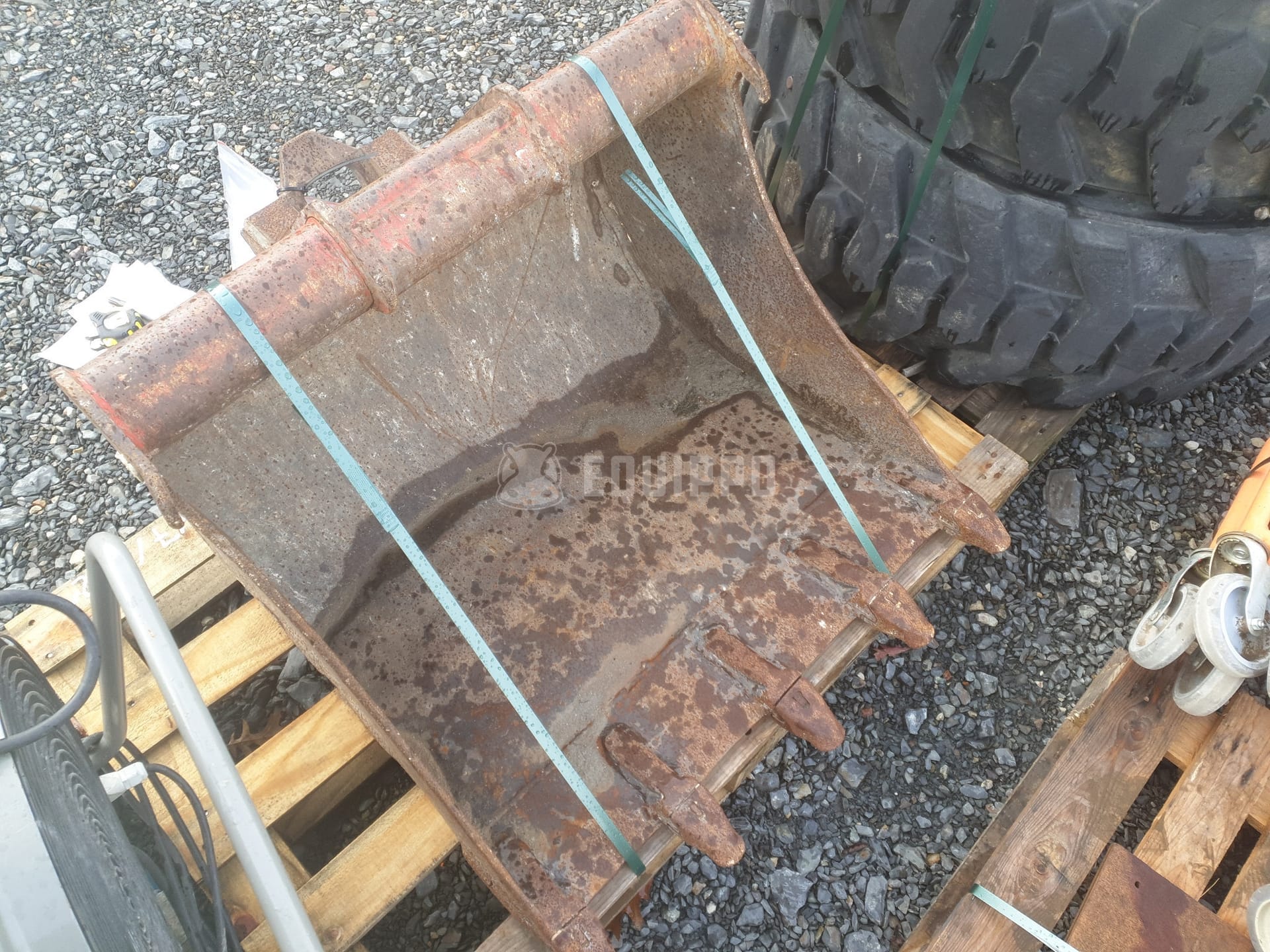 Arden Equipement Bucket 800mm RQA11-800-P3 - - Used Attachment - Other