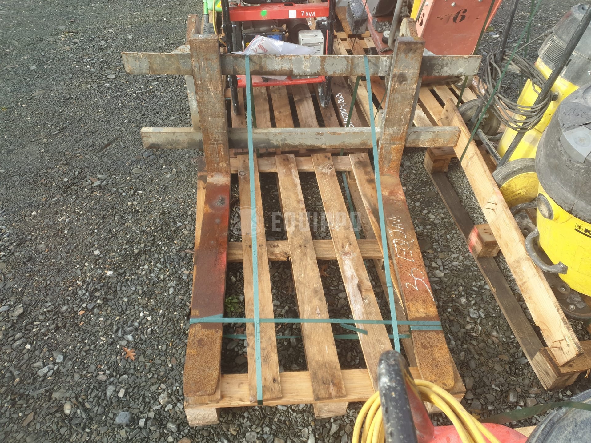 Volvo Forks F/L30GZ - - Used Attachment - Other