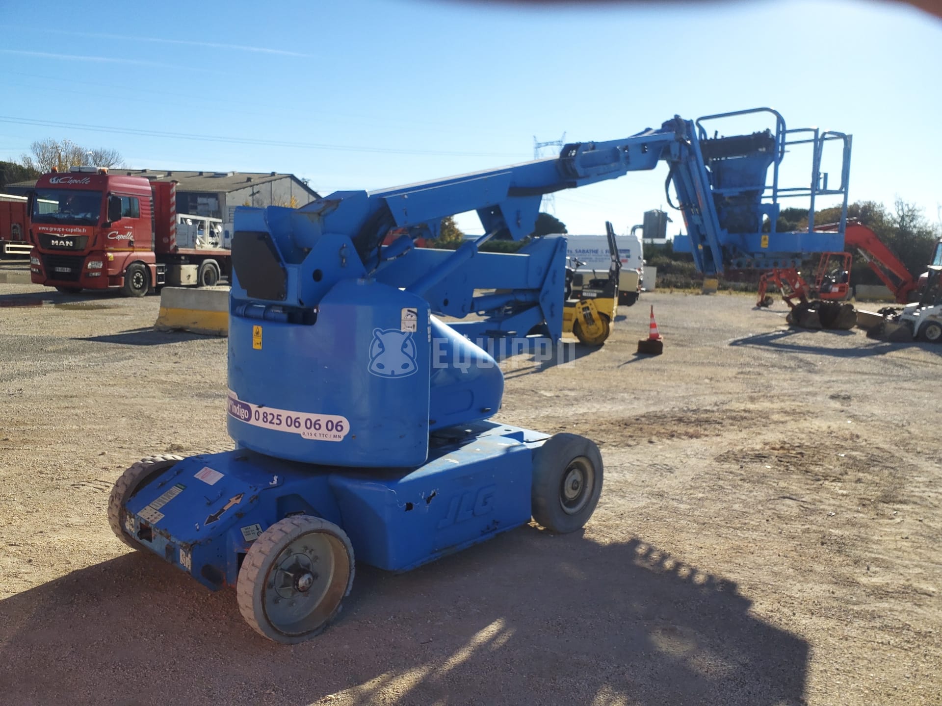 JLG E400AJPN - - Used Articulated Boom Lift