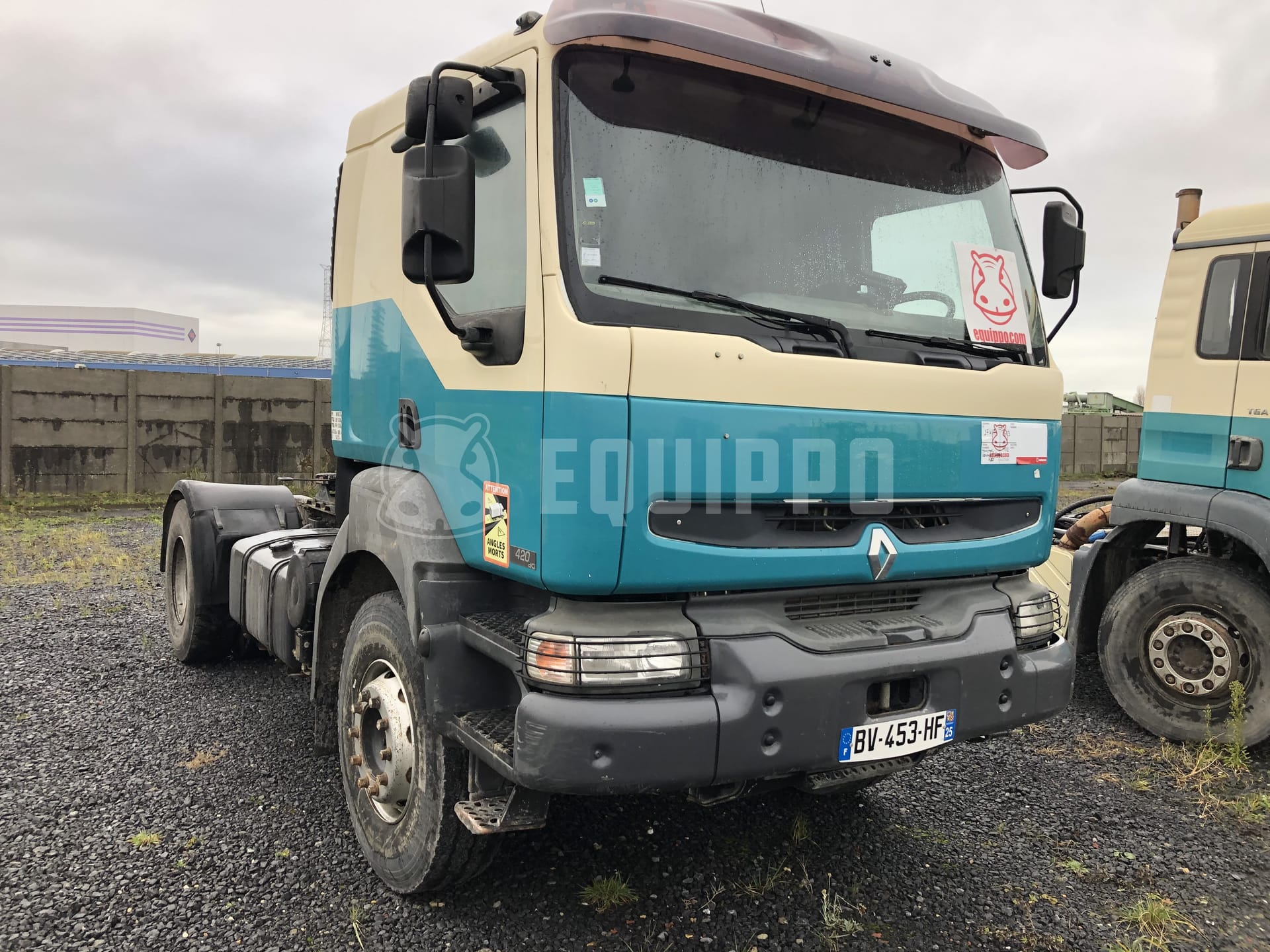 Renault Kerax 420 - - Used Tractor Unit