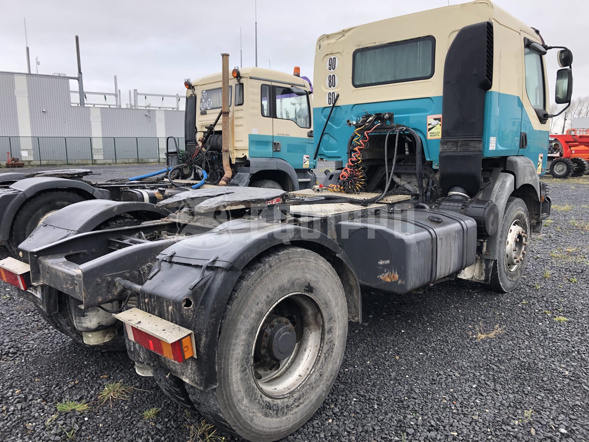 Renault Kerax 420 - - Used Tractor Unit
