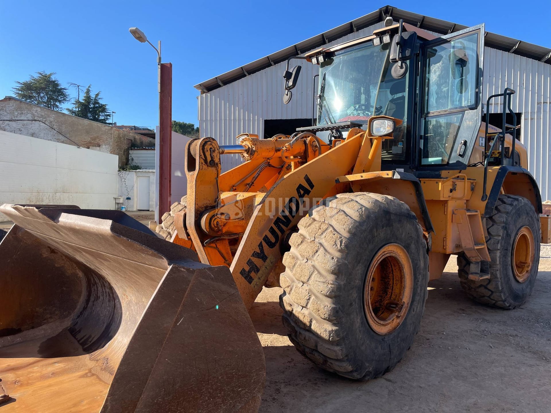 Hyundai HL960 - - Used Wheel Loader