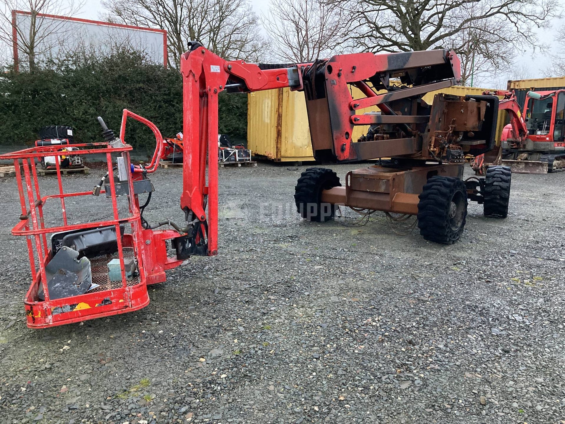Haulotte HA16 RTJ (For parts only) - - Used Articulated Boom Lift