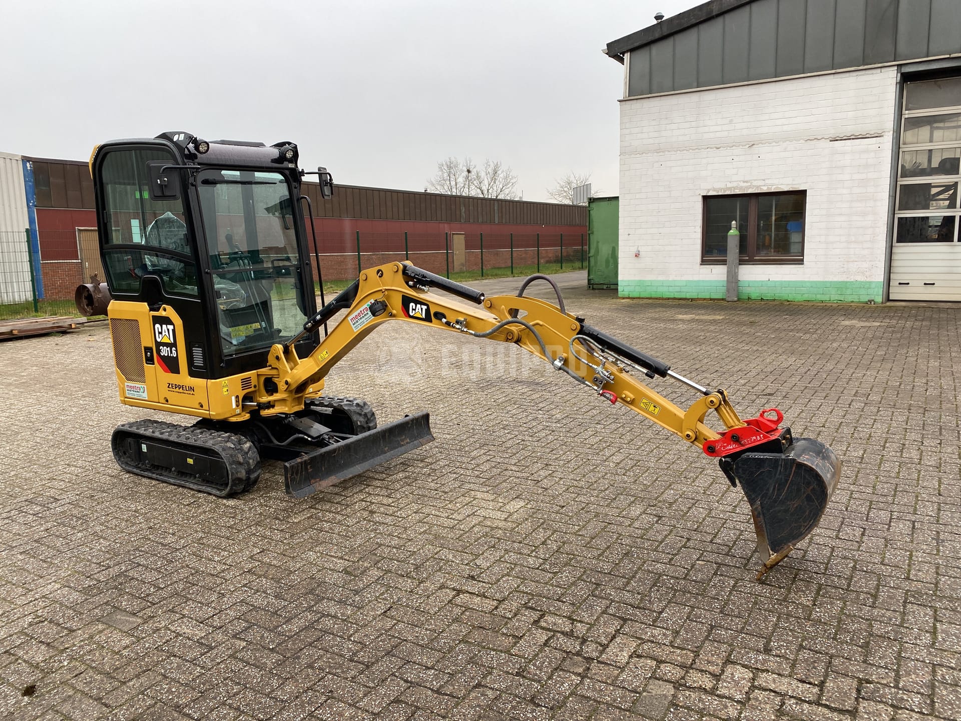Caterpillar 301.6 with Böckmann BT3518/30 - - Used Mini Excavator  < 7t