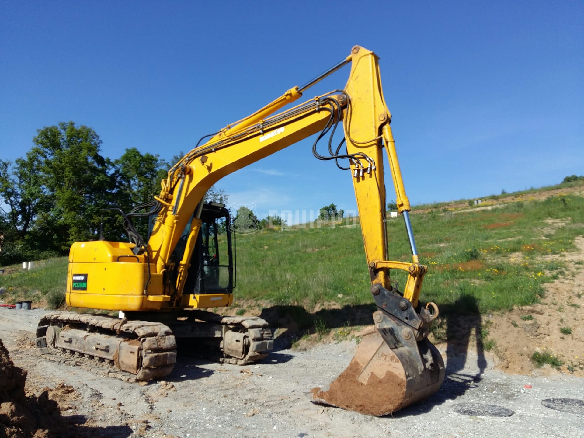 Komatsu PC128 US-2 - - Used Midi Excavator 7t - 12t